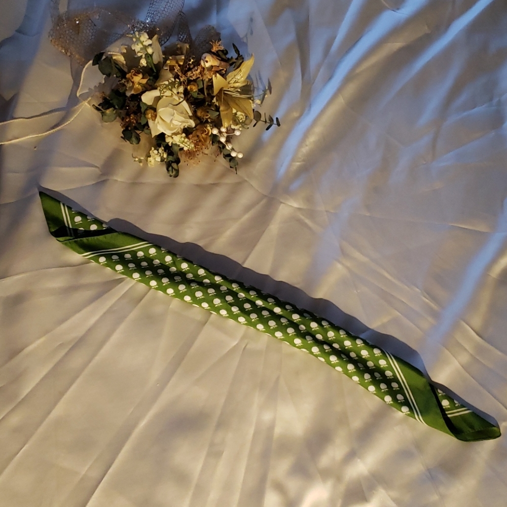 SCARF - Picture 10 of 13